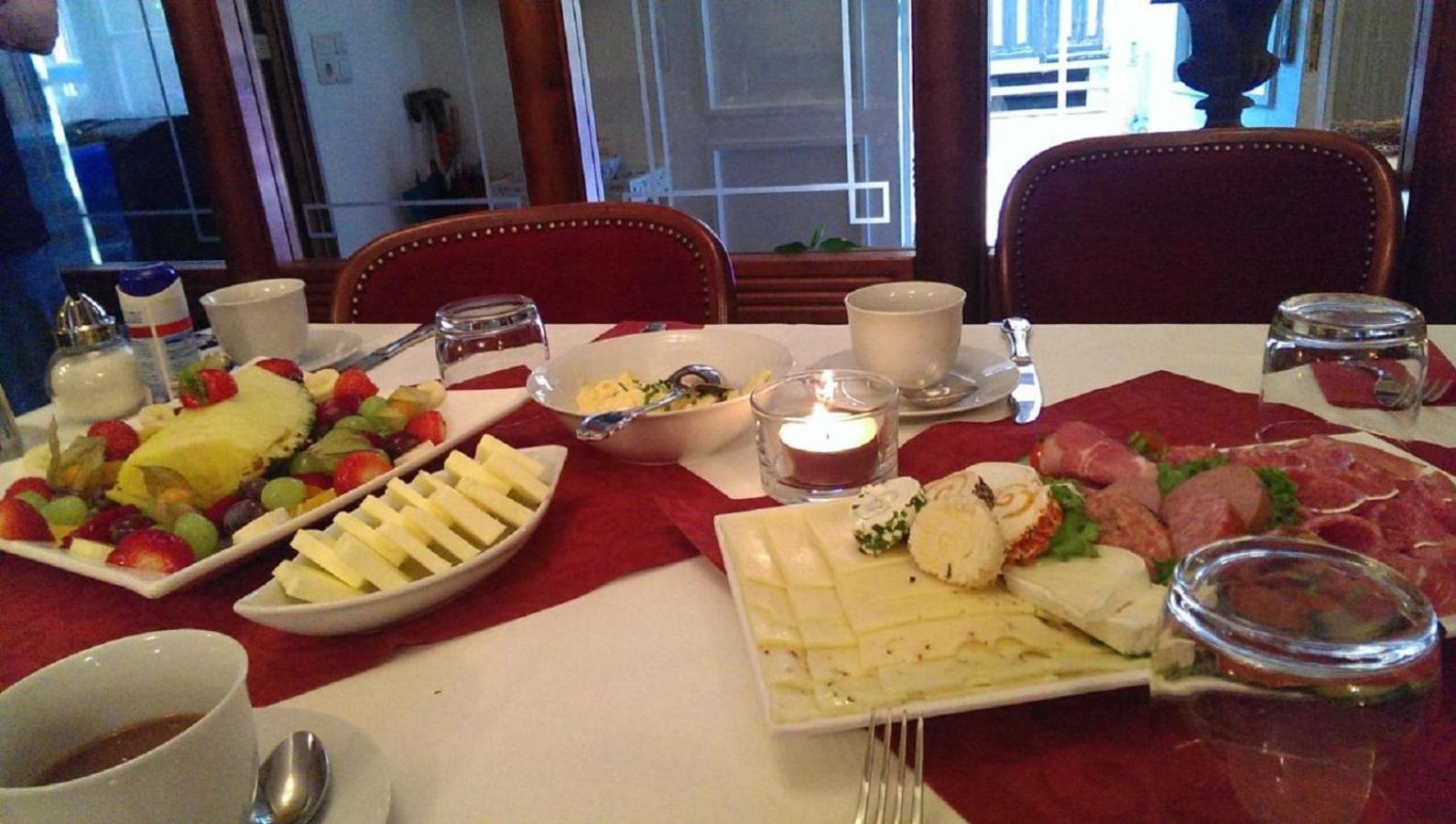 Hotel Reingard Wismar Luaran gambar
