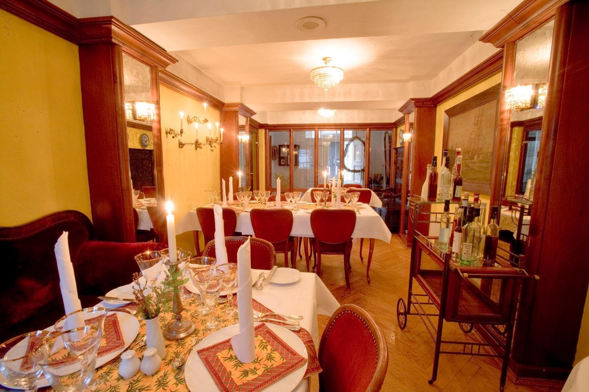 Hotel Reingard Wismar Luaran gambar